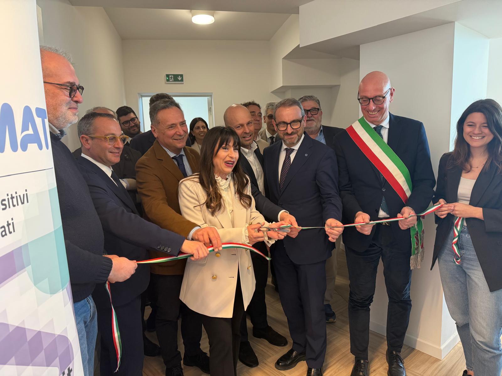 nanomat taglio nastro