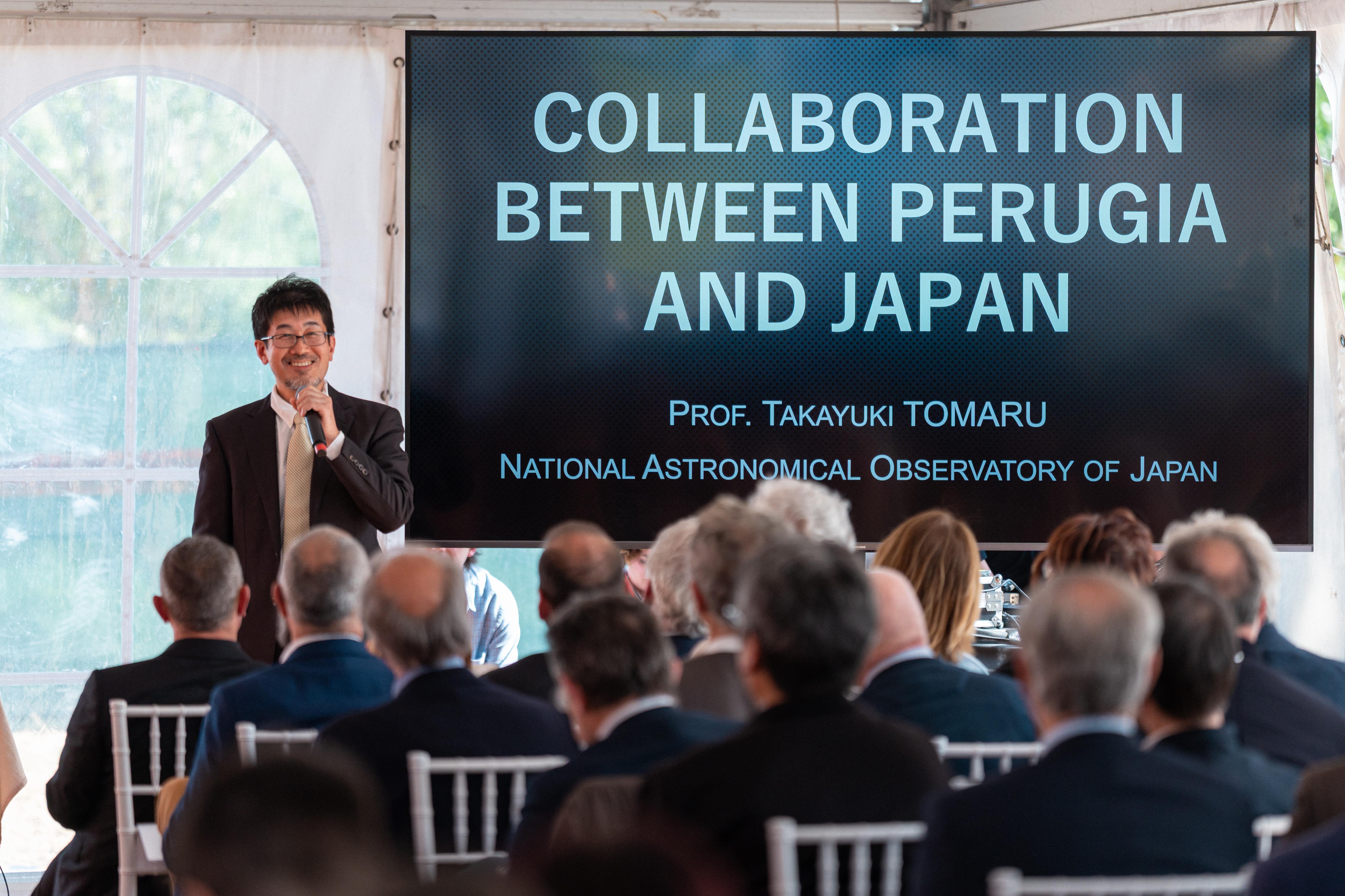 17 Takayuki Tomaru del National Astronomical Observatory of Japan