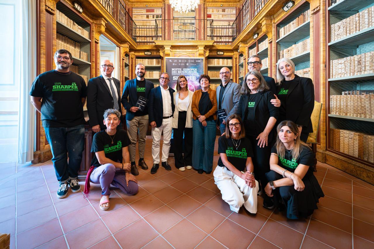 conferenza stampa sharper 2026