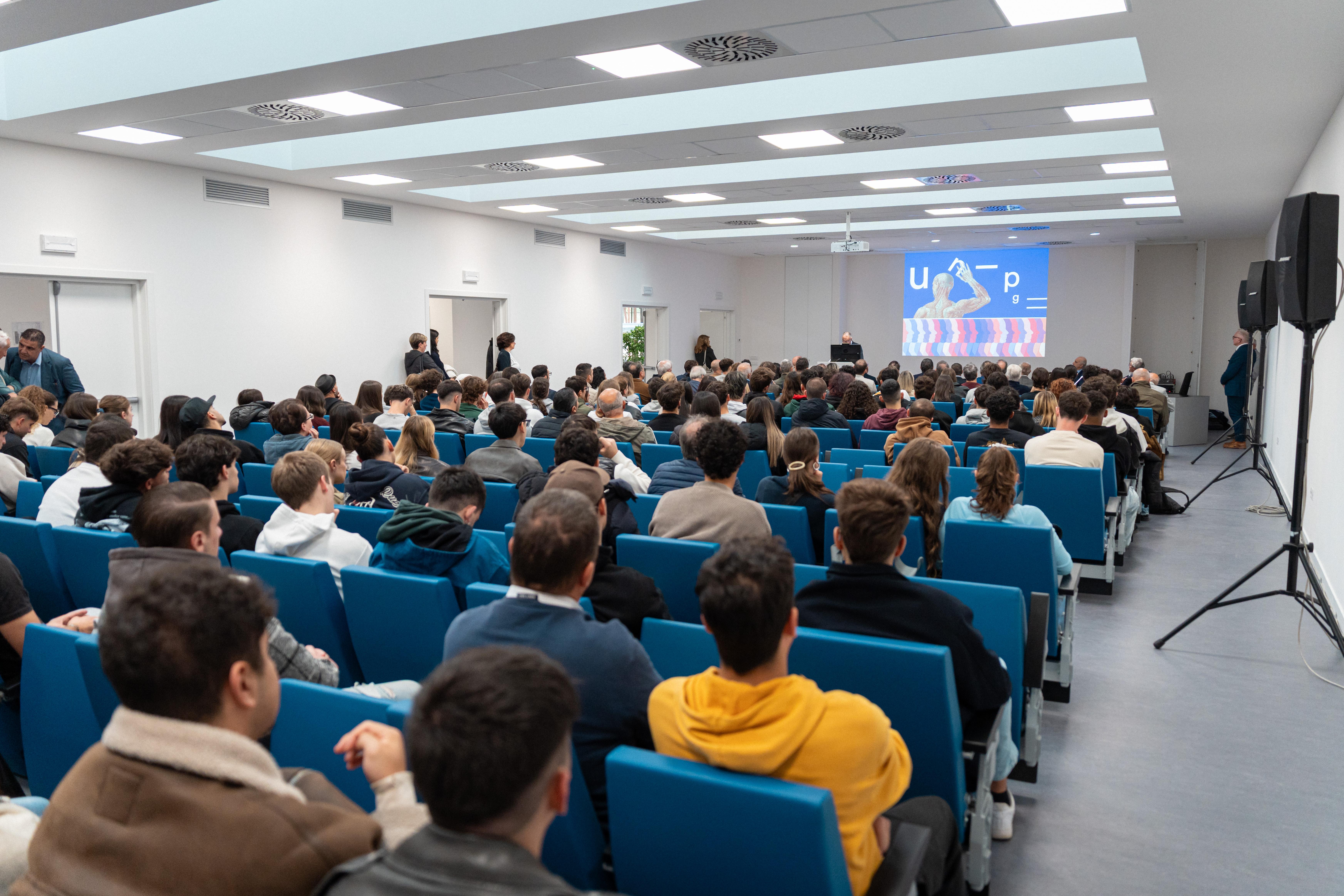 12 - L’Aula Magna dell'edificio di Scienze Motorie