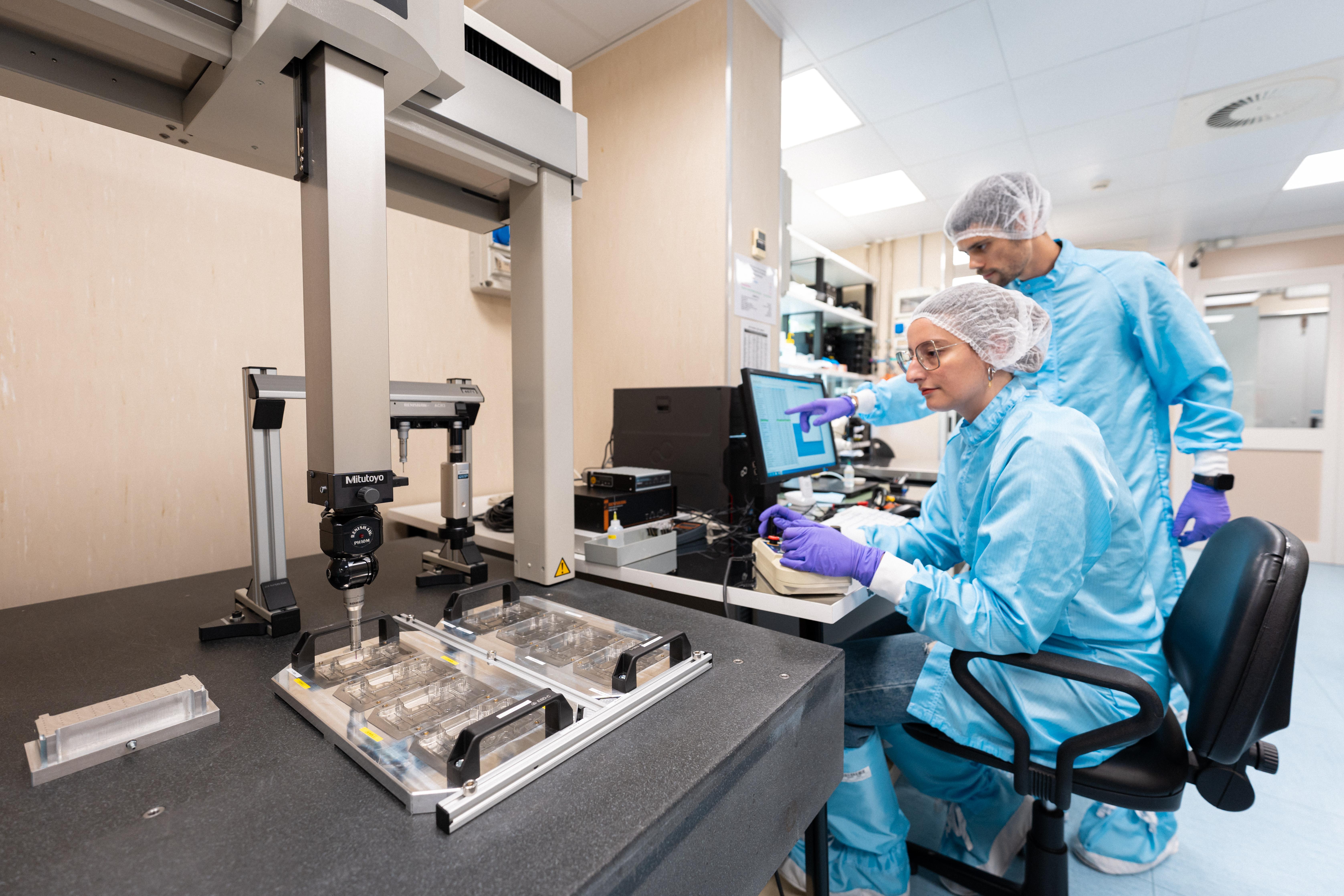 17 - UniPg Research Laboratory
